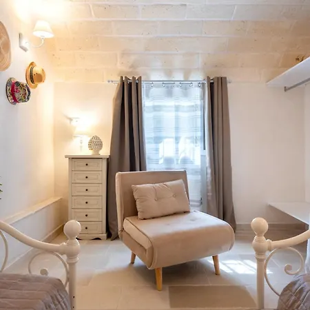 Holiday home Lamia Il Melograno