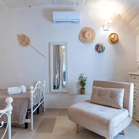 Lamia Il Melograno * Ostuni